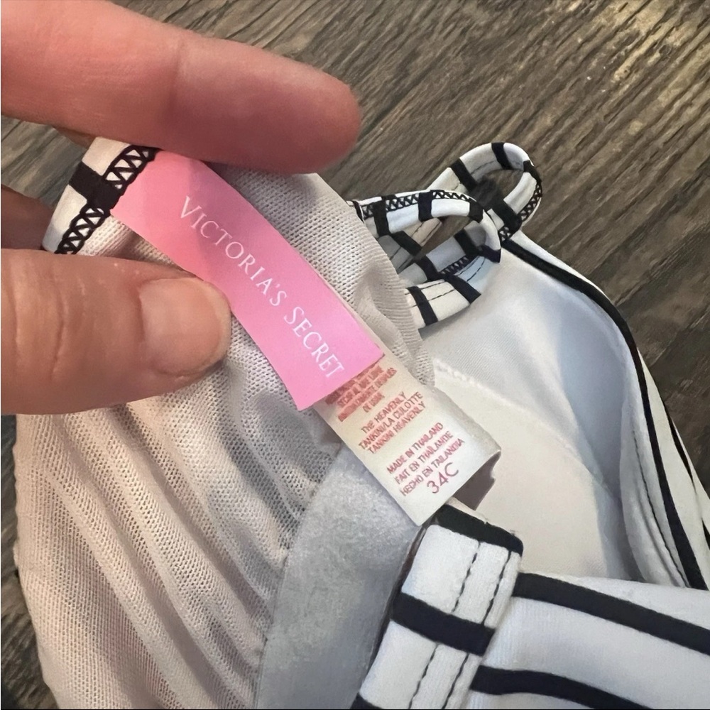 vintage Victoria’s secret Swim Top Tankini 34 Blue & White Stripe Nautical Bra - Picture 4 of 5